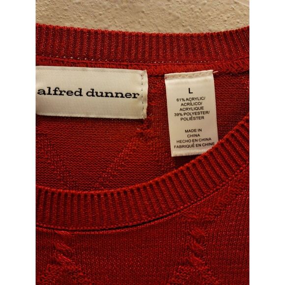 Alfred dunner Womens short sleeve, large pullover shirt Red geometric pattern. - Picture 2 of 5